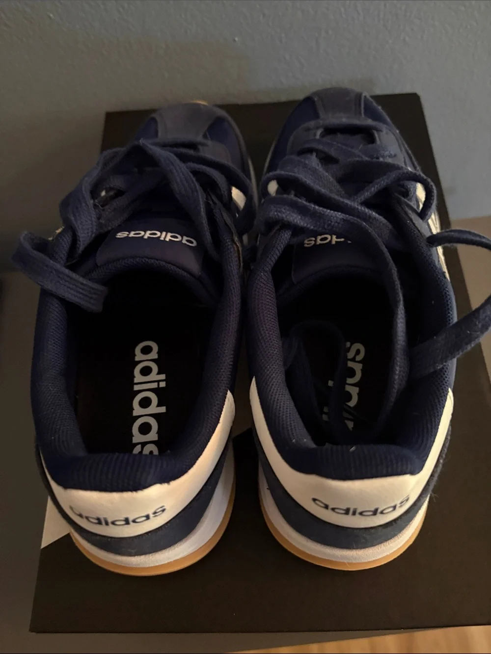 Boys Size 4 “GO Run” Adidas Navy Blue -Lace New just tried on